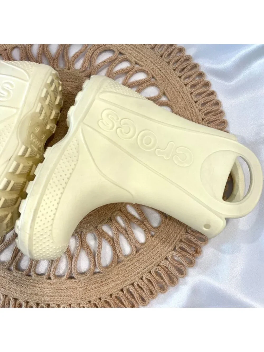 Crocs Kids Handle It Rainbow Boots Yellow Cream Kids Size 12C Kidcore